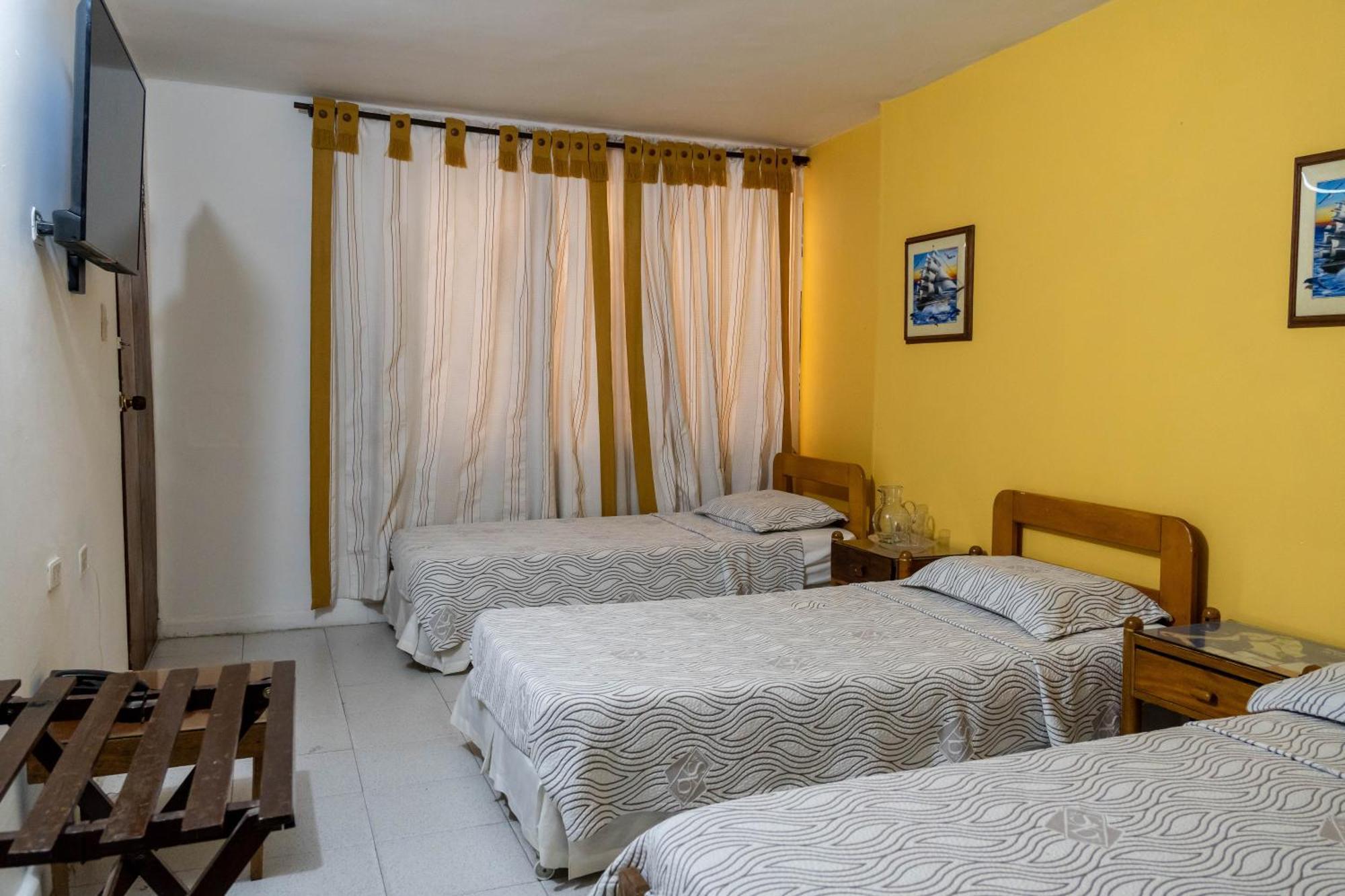 Hotel Veleros Cartagena Exterior photo